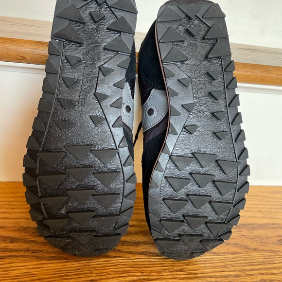 Saucony Women Jazz Original 1866-7 Black Red Running Shoes Sneakers Size 8.5 New - Picture 7 of 9